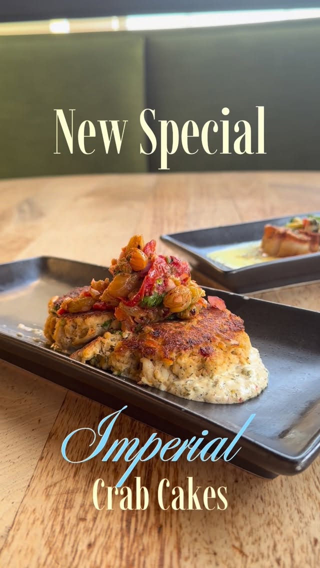Delectable and rich with flavor.
Our Imperial Crab Cake is served golden and cr